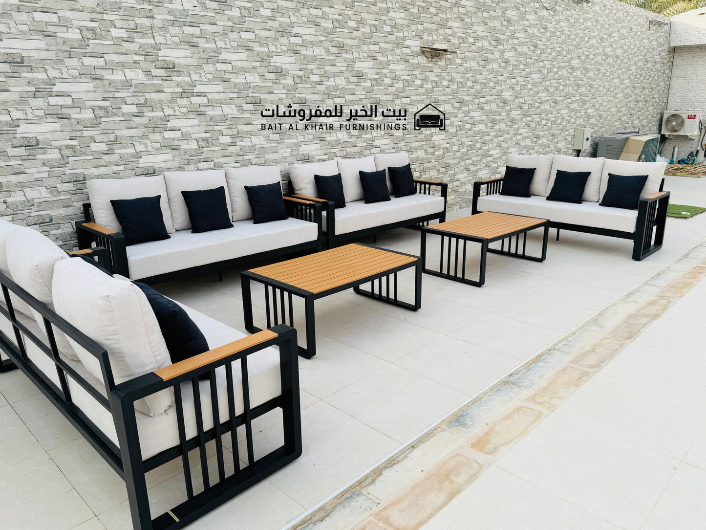 الطقم ألمنيوم  12 شخص مع 2 طاولات